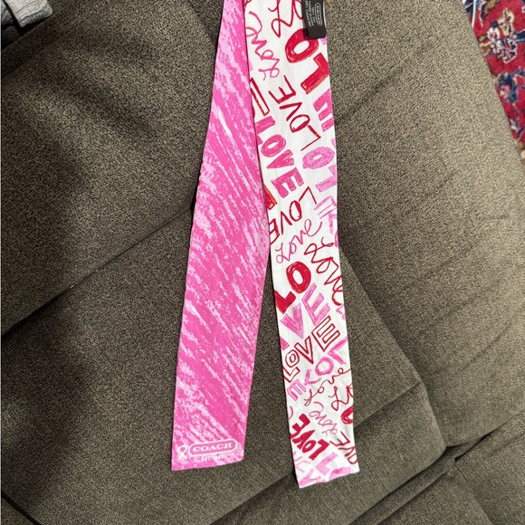 Authentic Coach Pink Love Headscarf. - Picture 5 of 13